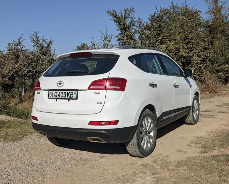 JAC S5 в отличном состоянии — фото 3