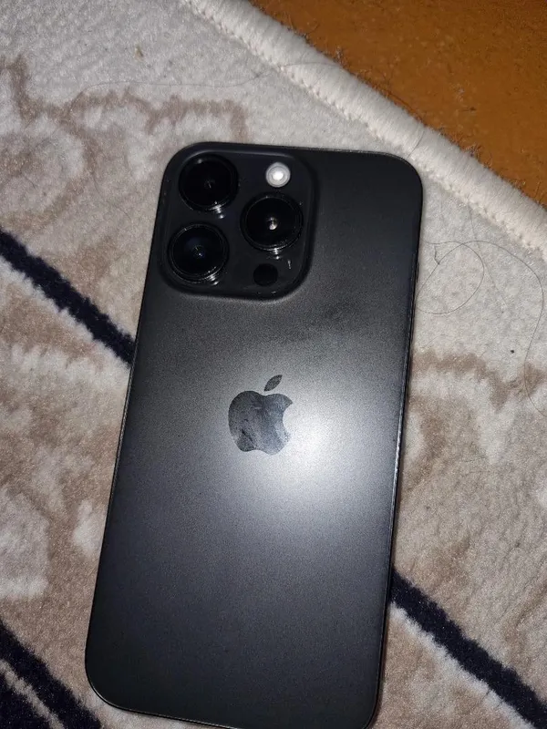 iPhone Sotiladi Yomkis 83 1130 sikl xolati ideal