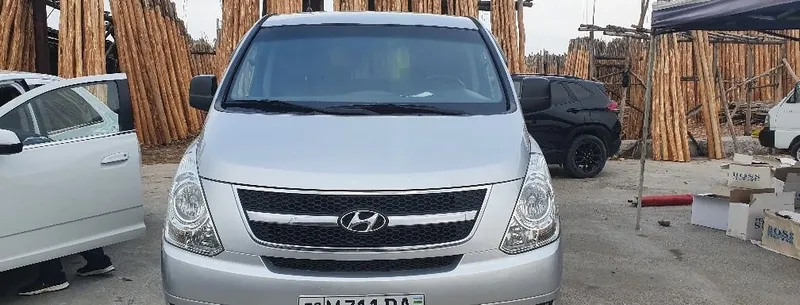 Hyundai Grand Starex 1 Hyundai Grand Starex 1