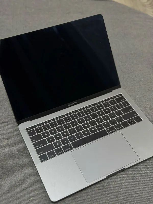 MacBook Pro 13” 2017 | Идеал | 256GB SSD | Срочно — фото 1