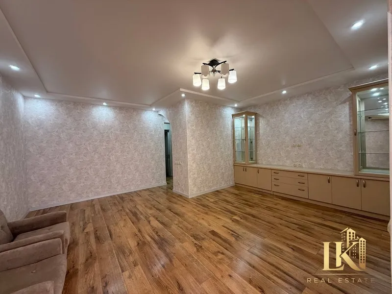 3 xonali kvartira sotiladi (77 seriya), 3/4, 78 m² — Mirzo-Ulug‘bek tumani 1 3 xonali kvartira sotiladi (77 seriya), 3/4, 78 m² — Mirzo-Ulug‘bek tumani 1