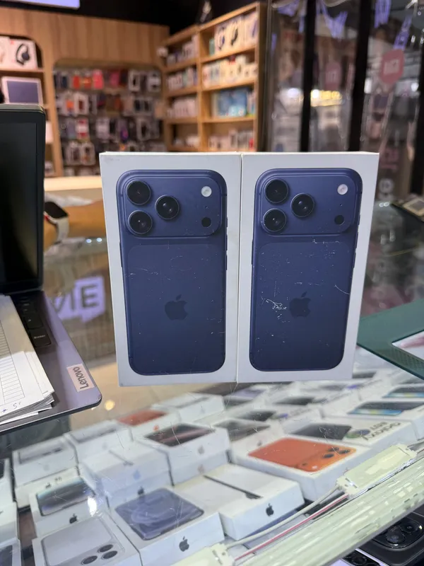 Iphone 17 pro 512 deep blue  esim only 2 ta imei