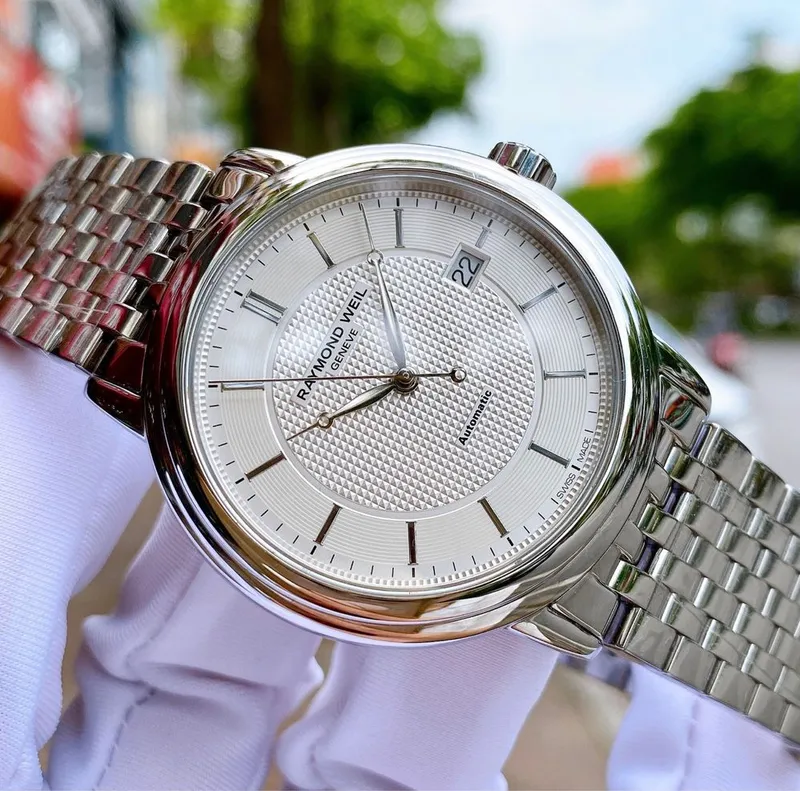 Швейцарские часы Raymond Weil — фото 2