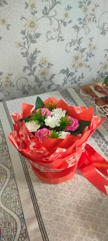 Sovundan yasalgan shirin iforli buket 5 Sovundan yasalgan shirin iforli buket 5