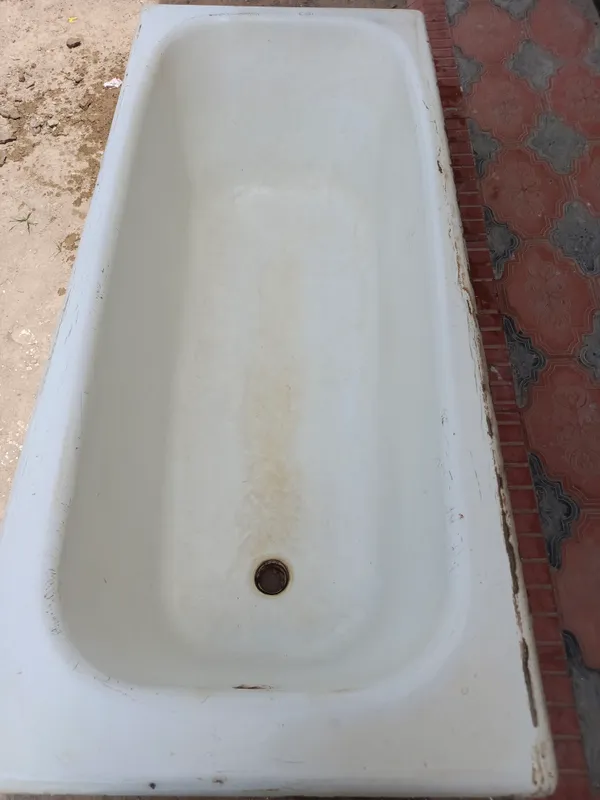 2 ta chugun Vanna bor holati yaxwi 3 2 ta chugun Vanna bor holati yaxwi 3