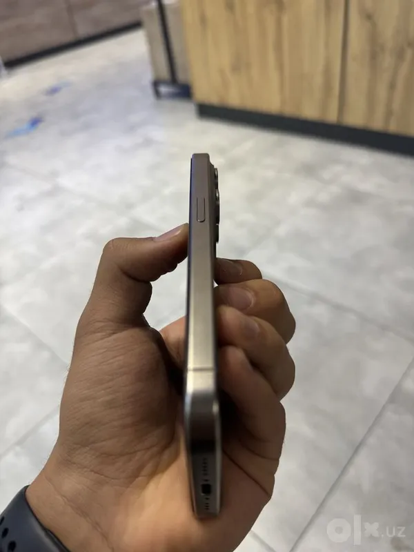 iPhone 15 Pro 128 ГБ 4 iPhone 15 Pro 128 ГБ 4