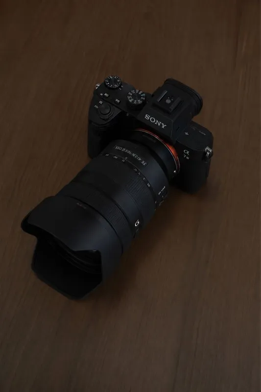 Камера Sony Alpha 7III и объектив 24/105 Камера Sony Alpha 7III и объектив 24/105