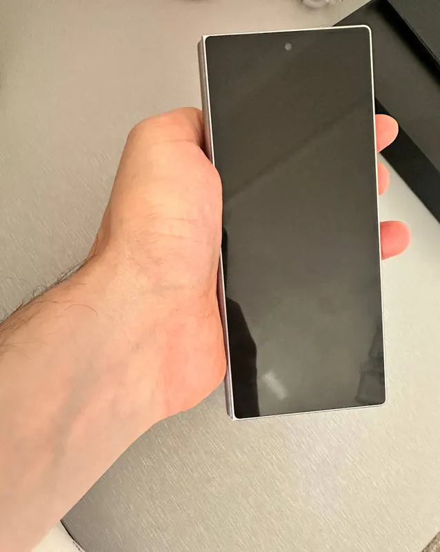 Samsung Z Fold 6 12/256 GB 3