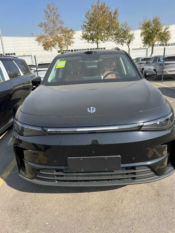 leapmotor c16 banksiz penyasiz