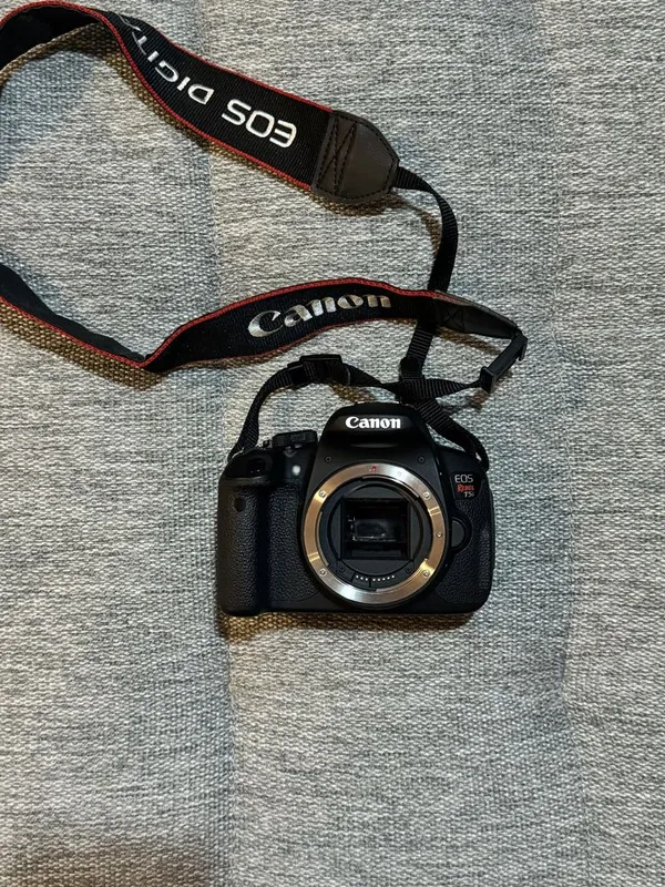 Canon eos 700 D американская версия Rebel T5i — фото 1
