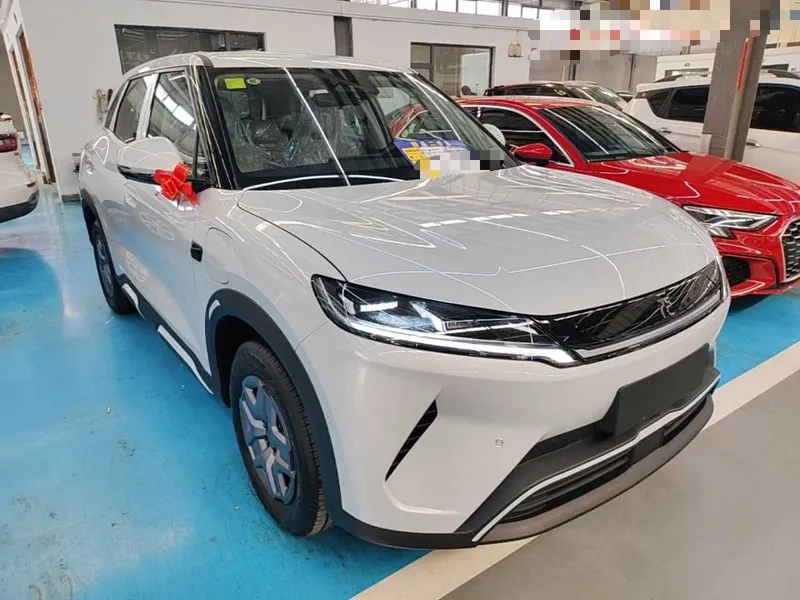 BYD Yuan UP Intelligent Driving Version 401 KM Dynamic Edition — фото 3