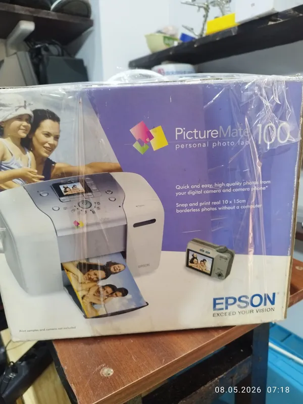 Фото-принтер Epson Picture Mate 100