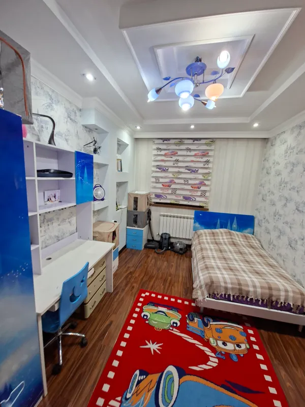 Продажа квартиры 4/4/4 Алмазарский район ул Мухбир 8