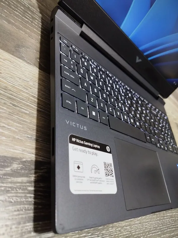 Hp victus Gaming i5-12450H(12-avlod) 8/512gb GTX 1650 4gb 8/512gb 6