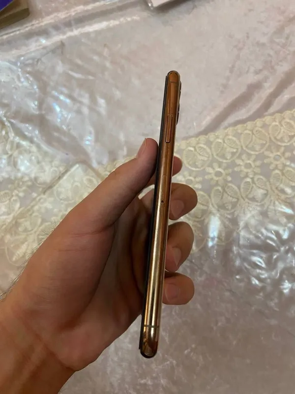 Iphone 11 pro max 280$ aybi ummuman yoq tel ochilmagan — фото 3