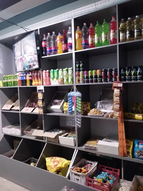 полка для магазина 2