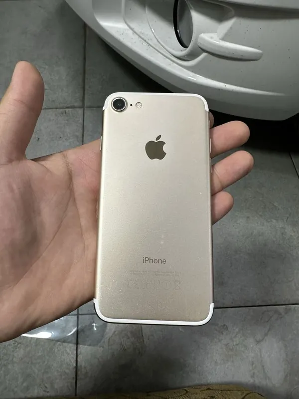 Iphone 7 128GB Gold tinniq sotiladi — фото 2