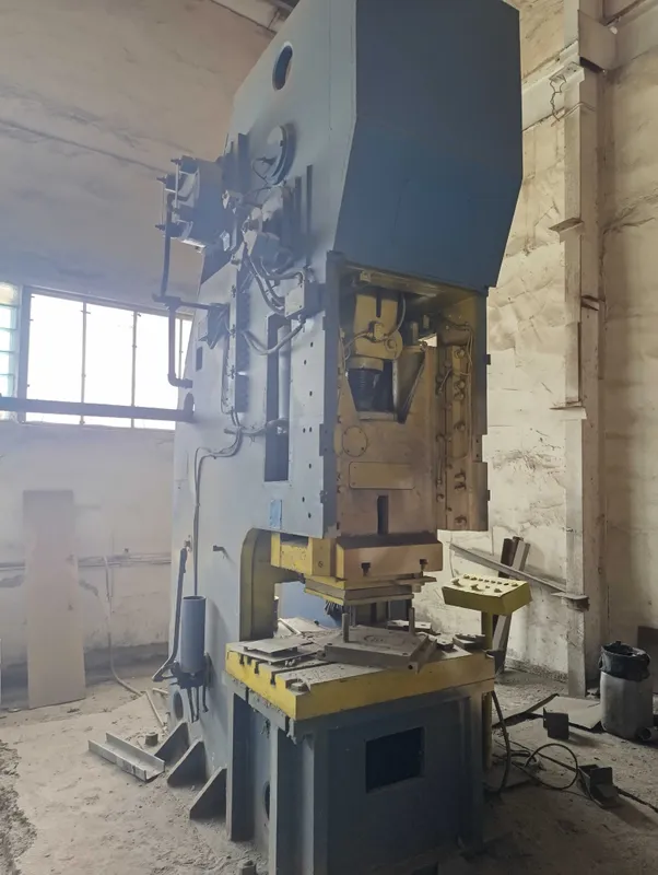 Пресс 160 тонн УМ-160