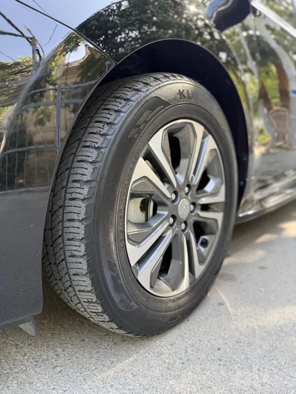 Kia Carnival Grand 2019 Avtomat karobka srochna sotiladi. 9 Kia Carnival Grand 2019 Avtomat karobka srochna sotiladi. 9