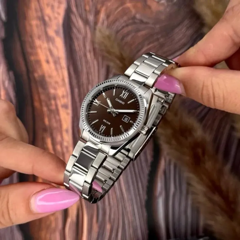 Casio original ayollar soati 44$dan 1 Casio original ayollar soati 44$dan 1
