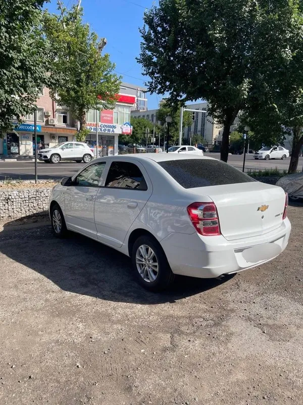 Chevrolet Cobalt 2025 kraskasi toza 16.000 km srochno — фото 1