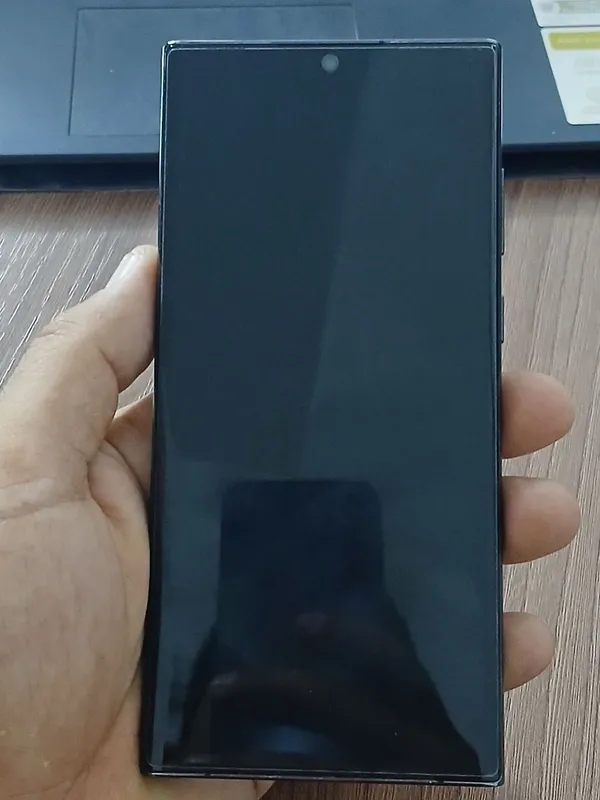 Samsung S 22 ultra sotiladi