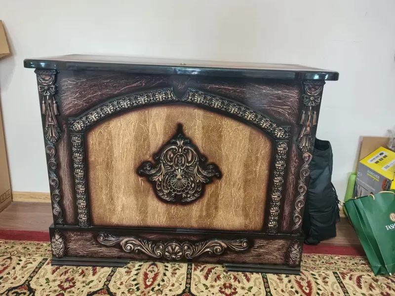 sandiq zakazga tayorlangan