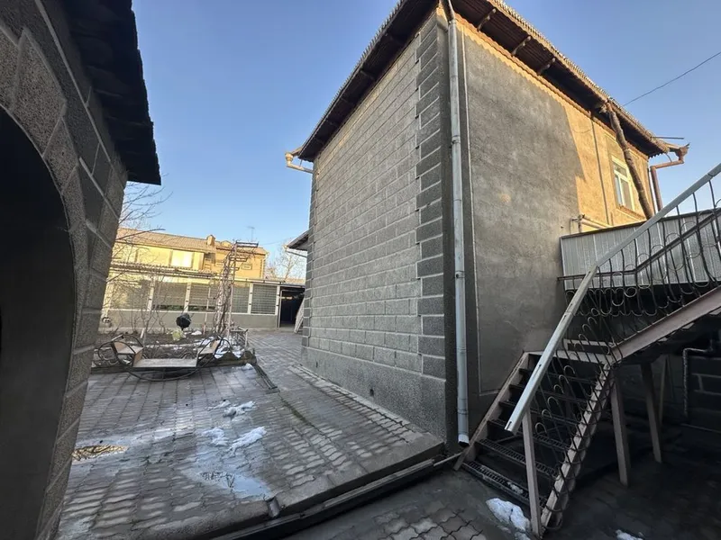 Продается дом в городе Алмалыке — фото 2