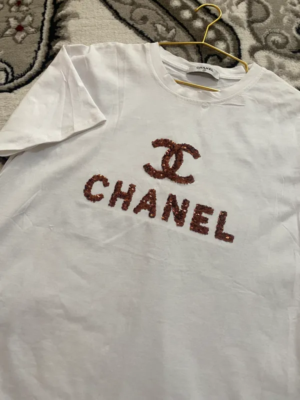 Женская футболка Chanel — фото 2
