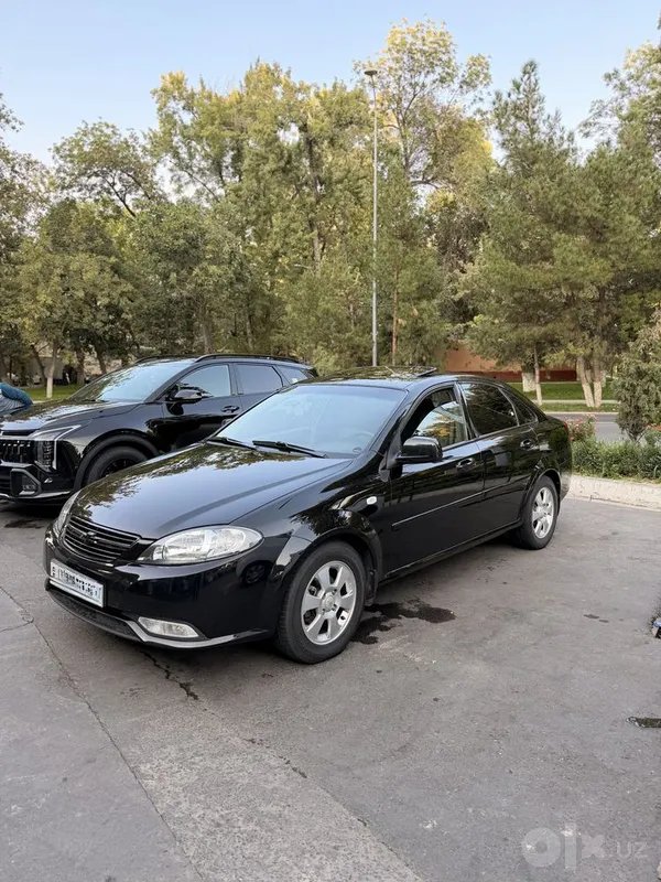 Gentra Jentra 2020 года Elegant Plus, чёрная 1 Gentra Jentra 2020 года Elegant Plus, чёрная 1