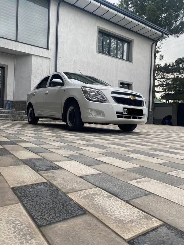 Cobalt 2013 228.000 1 pozitsiya
