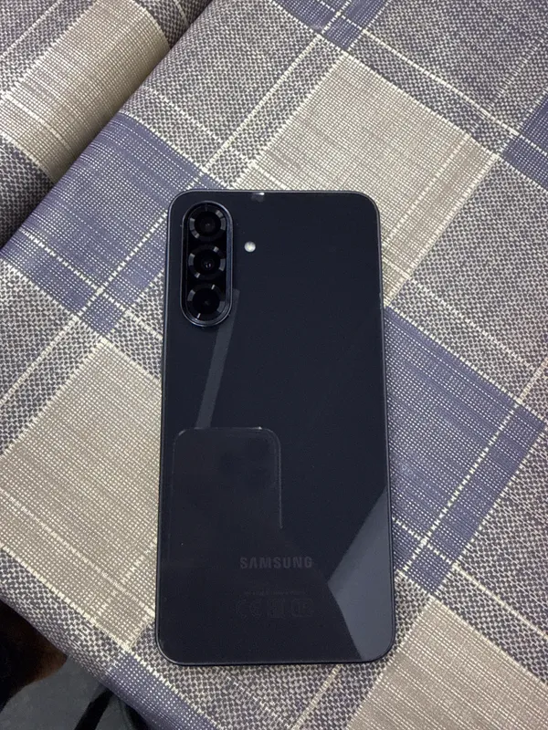 Samsung A36 5g 128 bor holati ideal aybi yoʻq — фото 3