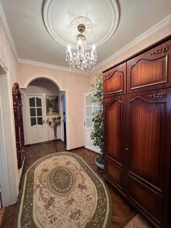 4-комнатная квартира, 100 м², 4/5 этаж (вторичка) 5