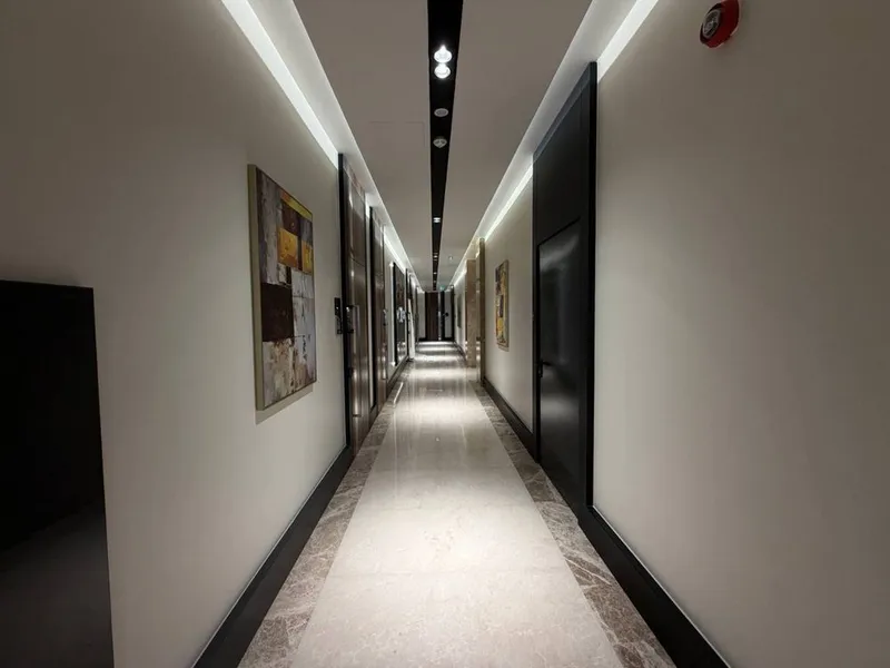 Piramit tower офис коробка 45 кв.м — фото 1