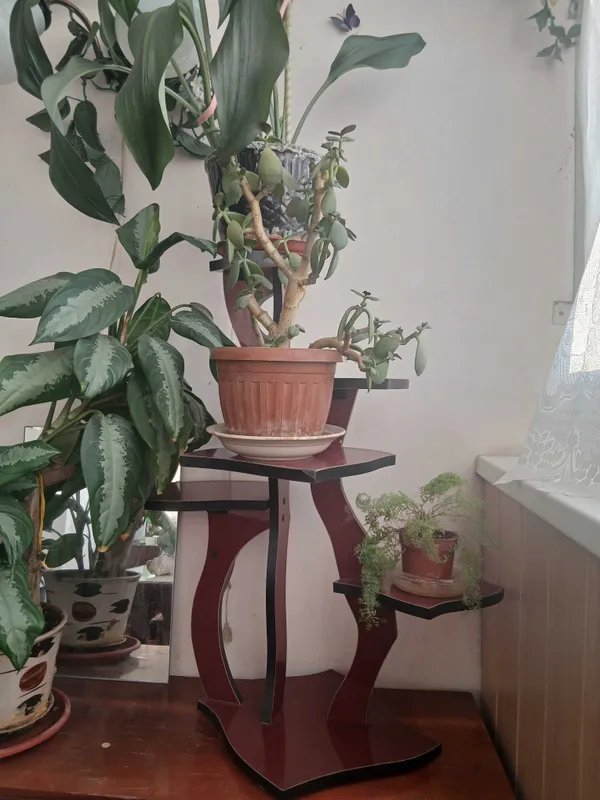 Подставка для цветов 5