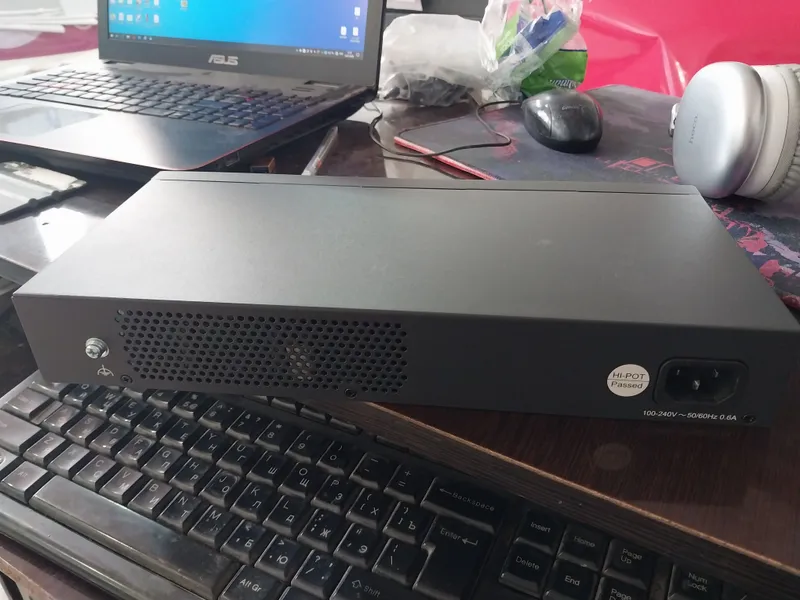 Tp-link Switch 24-port 1000Mbps 1