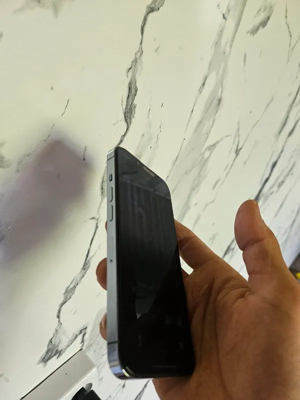 Srochno sotiladi Iphone 13 pro 256gb 80 yomkist — фото 8