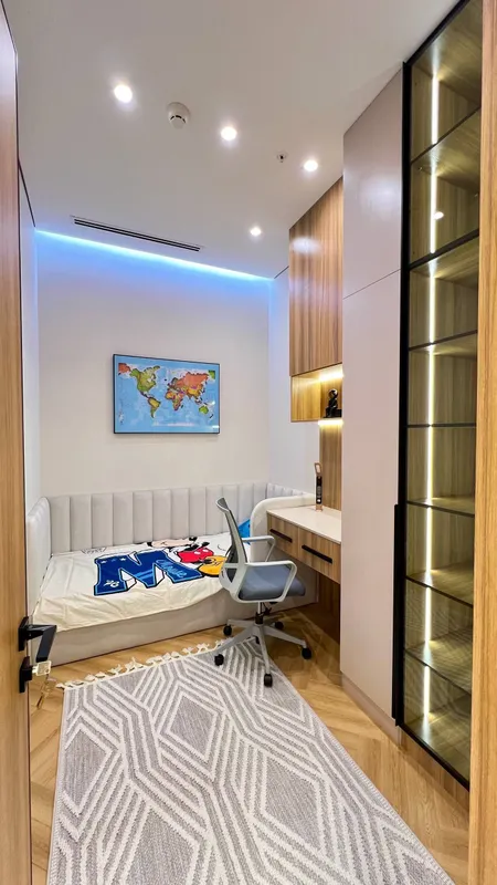 Аренда 3 комнатная Nest One 2