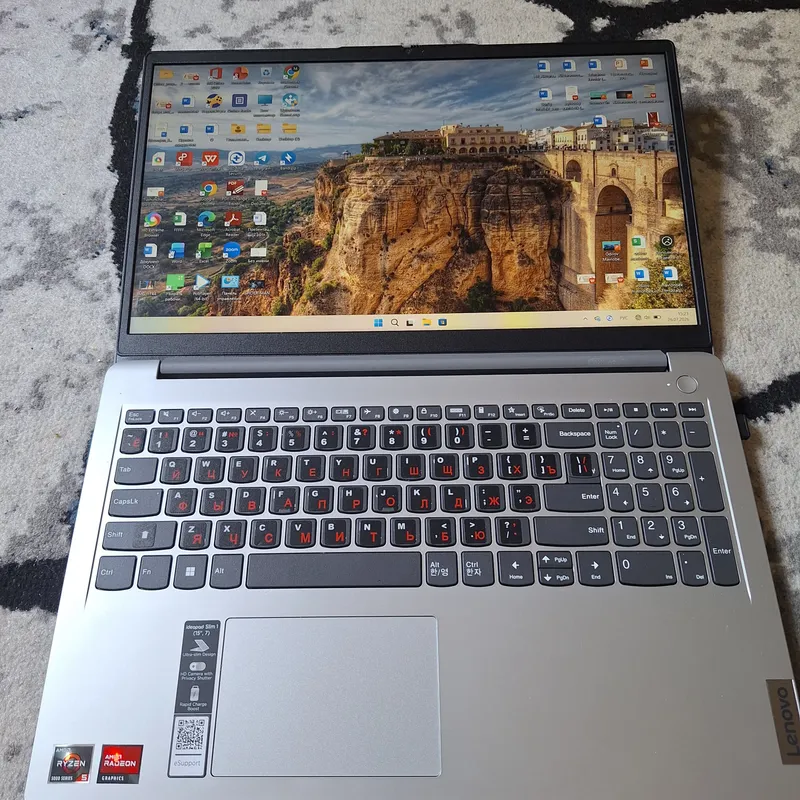 Продаётся ноутбук Lenovo 4 Продаётся ноутбук Lenovo 4