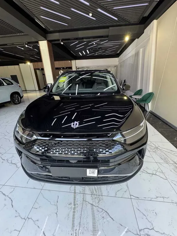 Leapmotor C01 premium hybrid 216, naxt va halol nasiya 1 Leapmotor C01 premium hybrid 216, naxt va halol nasiya 1