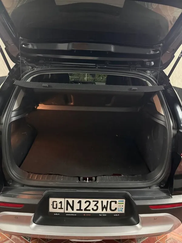 Kia Sonet full sotiladi, kraskasi toza, holati yaxshi 7 Kia Sonet full sotiladi, kraskasi toza, holati yaxshi 7