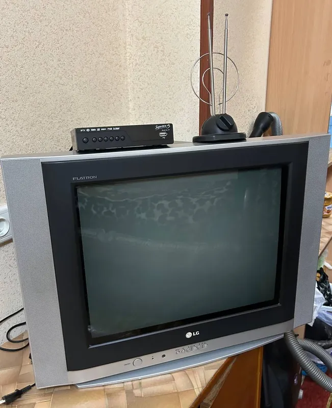 Телевизор