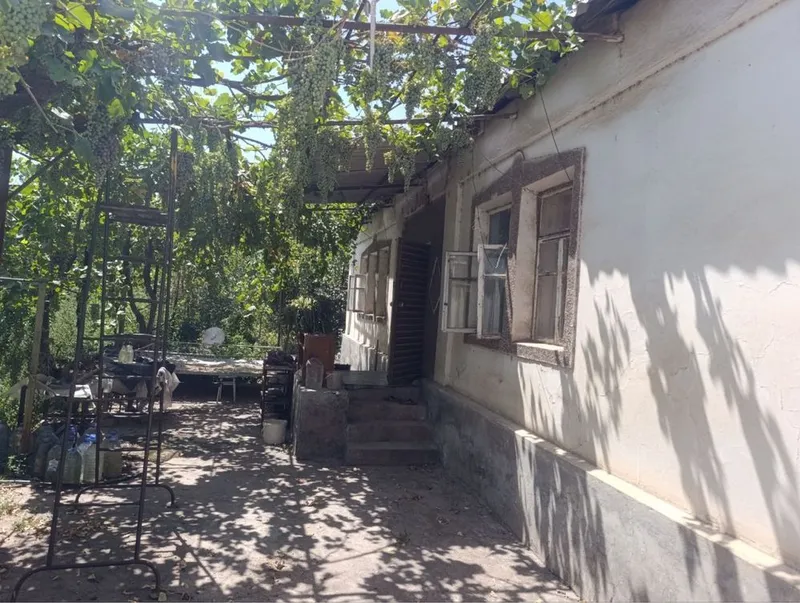 Продаётся под слом угловой,квадратный участок 8 соток. Тойтепа — фото 4
