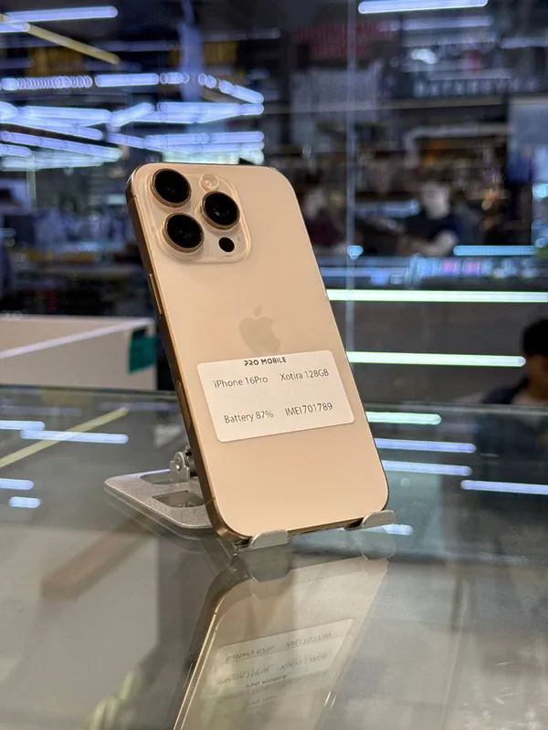 iPhone 16 Pro iPhone 16 Pro