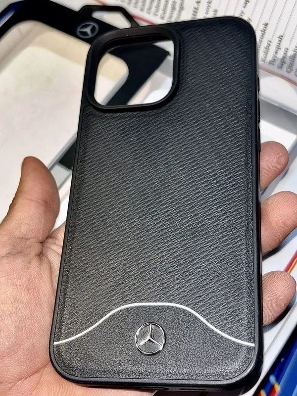 Продаётся чехол для Iphone 16 pro max