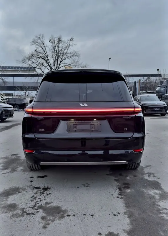 **Lixiang L9 ultra RESTAYLING 2026 kuzvda — фото 2