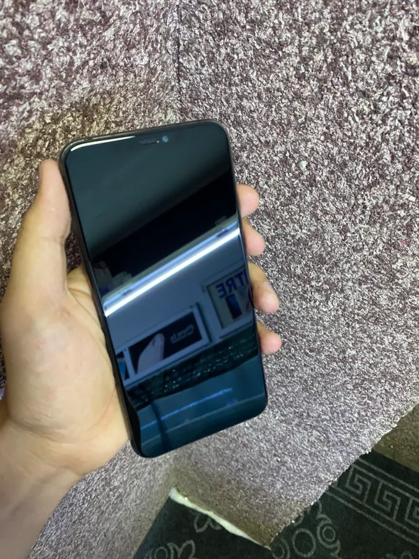 IPhone 11 pro max 5 IPhone 11 pro max 5