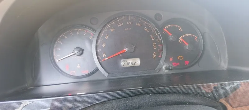 Lacetti 2011 mator turbina qilingan 1.8 8 Lacetti 2011 mator turbina qilingan 1.8 8