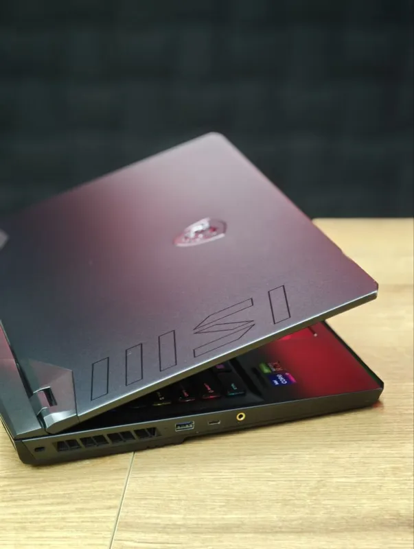 Note: Msi Raider Ge77 — фото 7