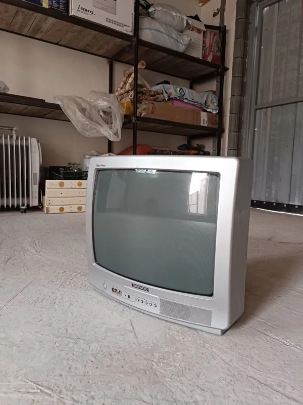 DAEWOO телевизор сатылады 2
